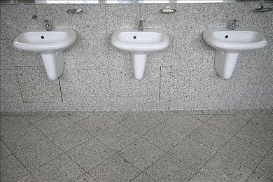 ROG Xbox Ally X《毁灭战士：黑暗时代》上手视频